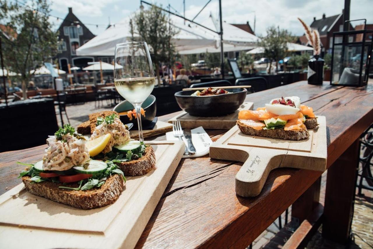 Harbour Suites Boutique Hotel Monnickendam Bagian luar foto