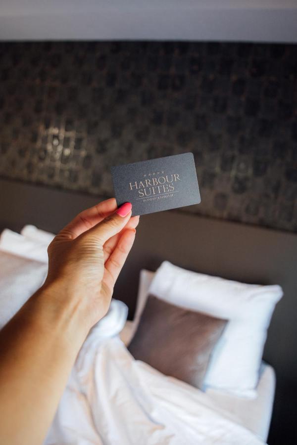 Harbour Suites Boutique Hotel Monnickendam Bagian luar foto
