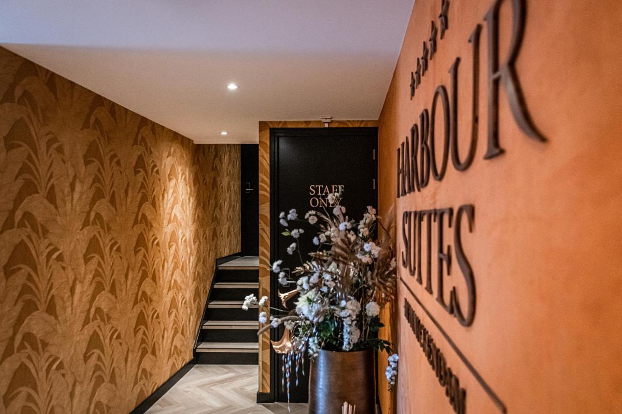 Harbour Suites Boutique Hotel Monnickendam Bagian luar foto