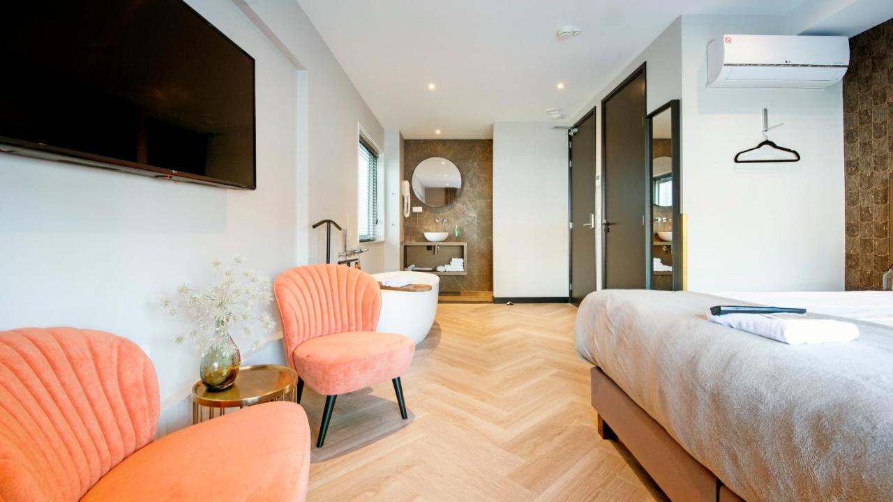 Harbour Suites Boutique Hotel Monnickendam Bagian luar foto