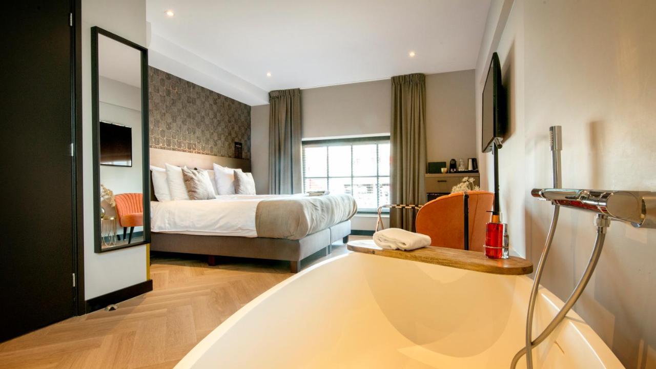 Harbour Suites Boutique Hotel Monnickendam Bagian luar foto